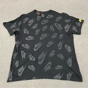 Nike All-Over Swoosh Print T-Shirt Mens XL Black Gray Neon Logo Short Sleeve NWT